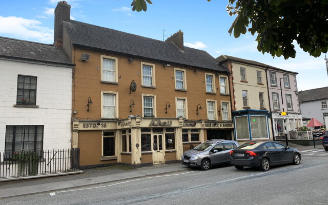 ‘Former pub in Bunclody sells for €290,000 after ‘bidding war’ at auction’. Wexford People. 25/03/22.