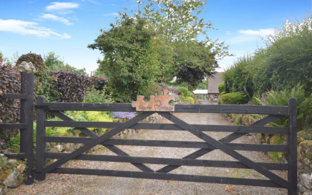 ‘See inside alluring Wicklow Way guesthouse for sale after decades of resting weary walkers’. Wicklow People. 21/10/22.