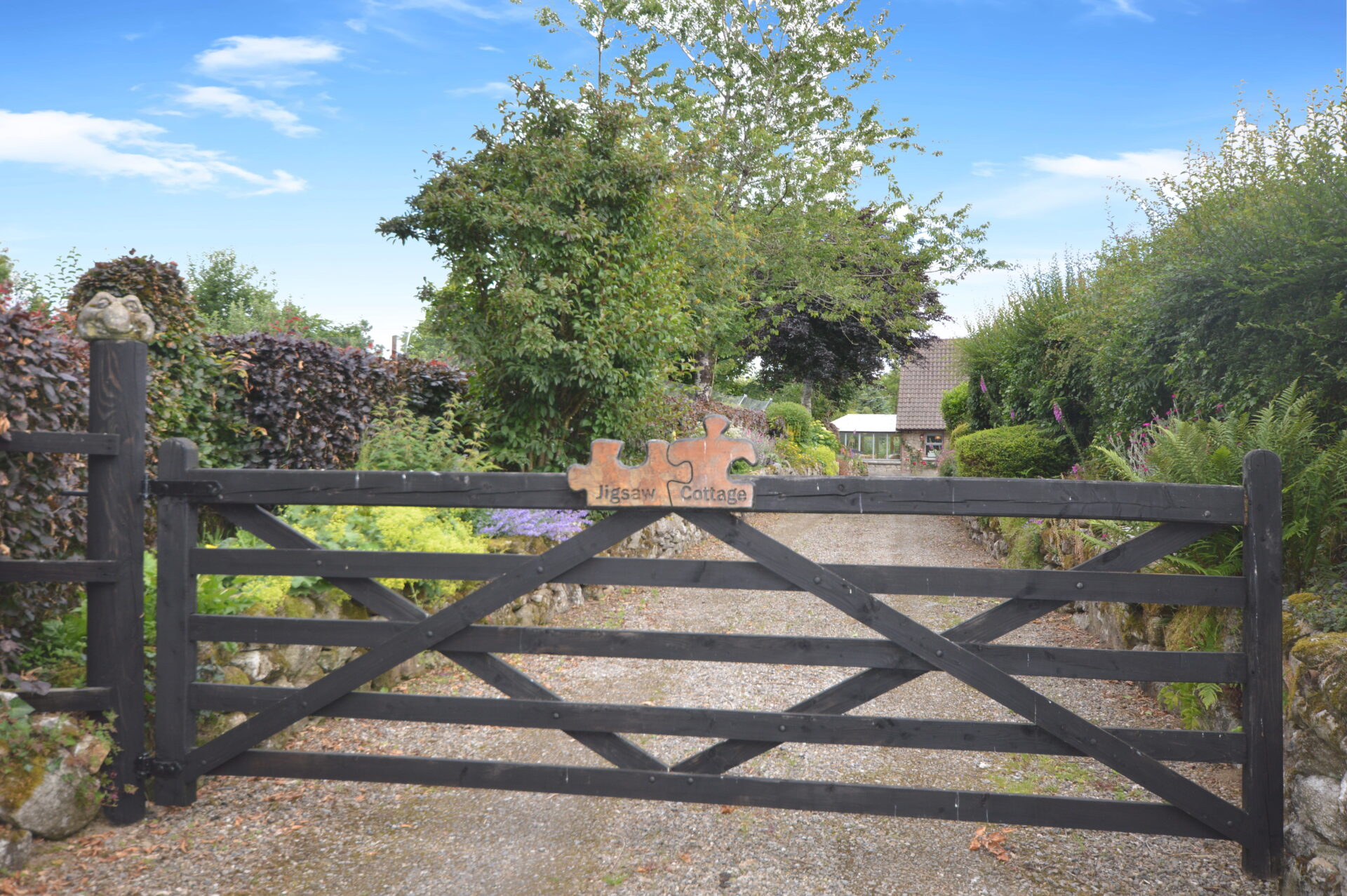 'See inside alluring Wicklow Way guesthouse for sale after decades of