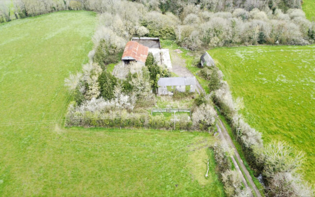 ’46-acre Wexford farm fetches almost €26k/acre at auction’. Irish Examiner. 03/05/23.